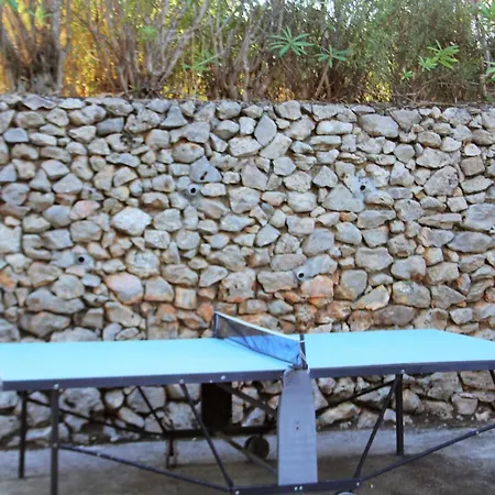 Charming On A Secured Private Domain With Large Swimming Pool Casa vacanze Fréjus